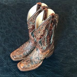 Corral Vintage Cowboy Boots